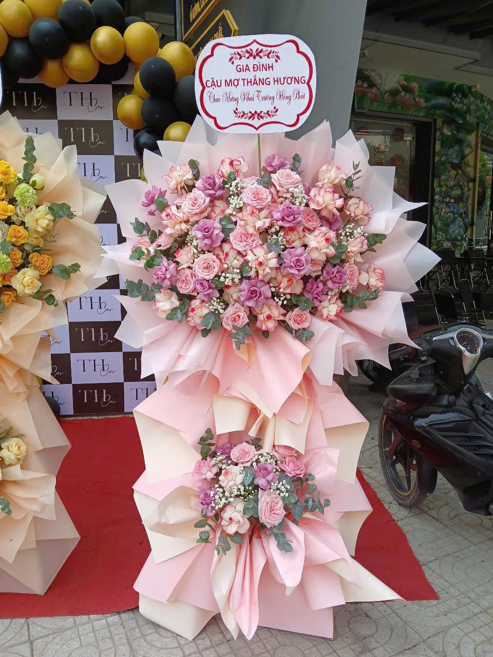 Hoa Khai Trương 04 - HKT-1018