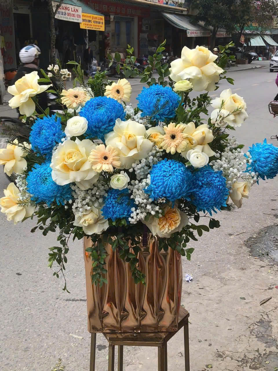 Lẵng Hoa Sinh Nhật 14 - LHSN-1014